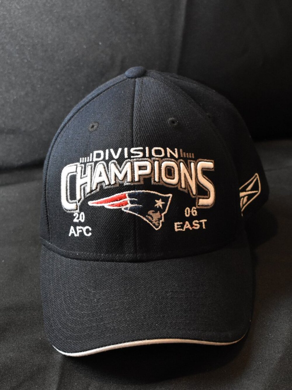 NFL New England Patriots 2006 AFC Division Champions  On Field Baseball Cap